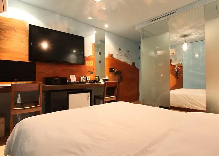 Hotel Pop2 Jongno Seul